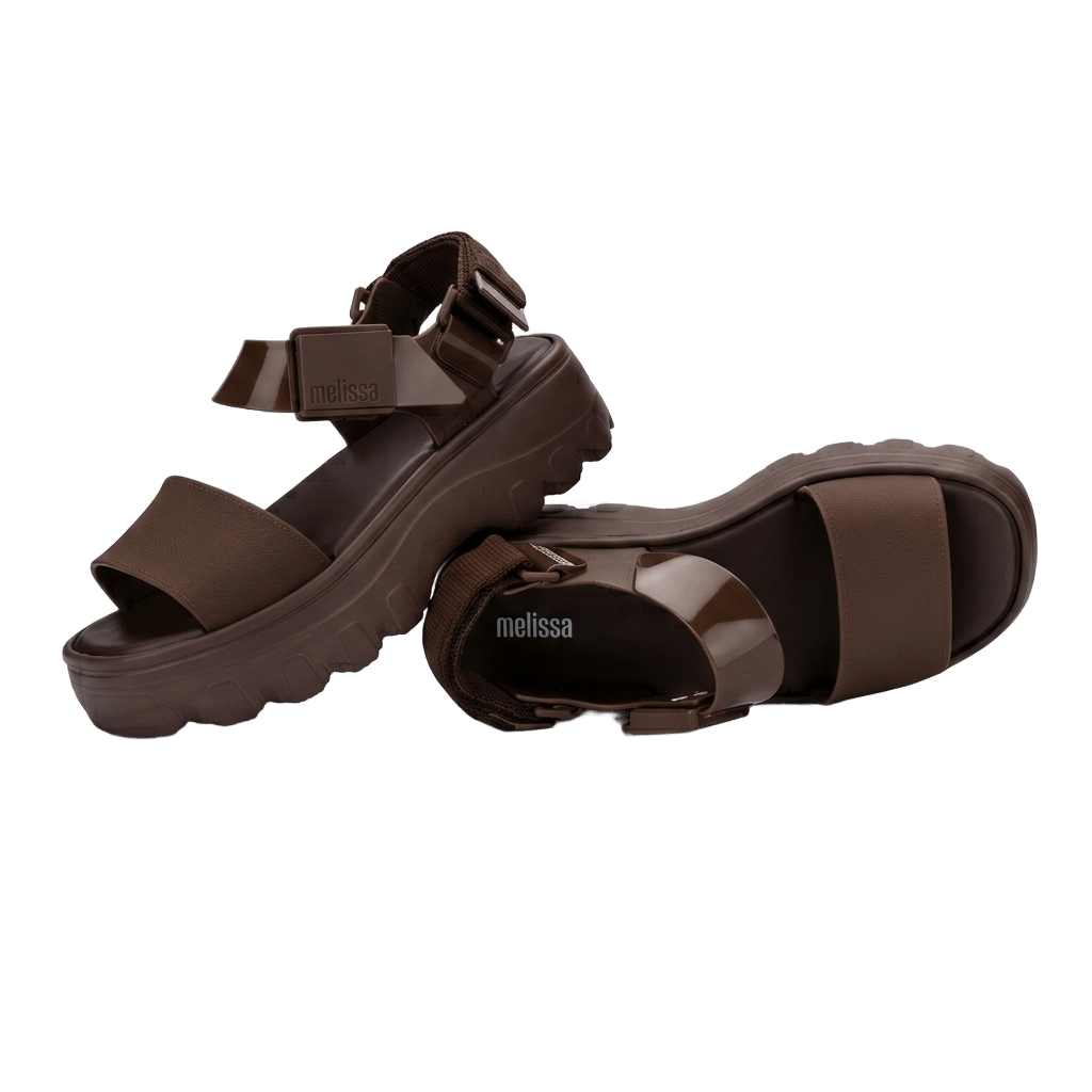 Melissa Kick Off Sandal (COR MARROM)